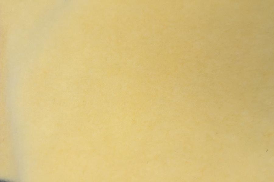 สีเหลือง