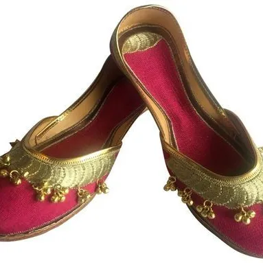 Düz renk Khussa taşlar ile moda şık Khussa Jutti kızlar için düğün ayakkabı