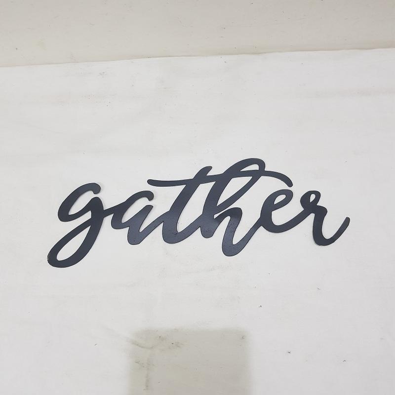 สีเทาเข้ม