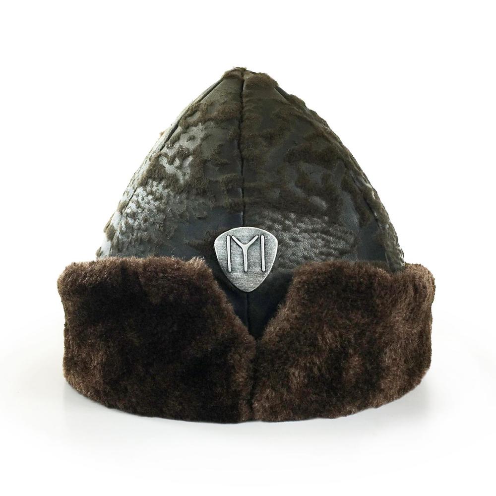 สีเขียวเข้ม