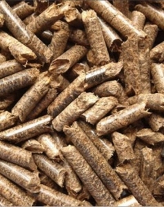 Çam ahşap peletler <span class=keywords><strong>15kg</strong></span> çanta, (Din plus / EN plus ahşap peletler A1 ) BSL onaylı