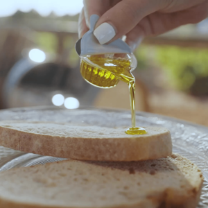 Sierra De Utiel, Extra Virgin Olive <strong>Oil</strong> in 10 ml <strong>Portions</strong>, First Cold Pressed Spanish Olive <strong>Oil</strong>