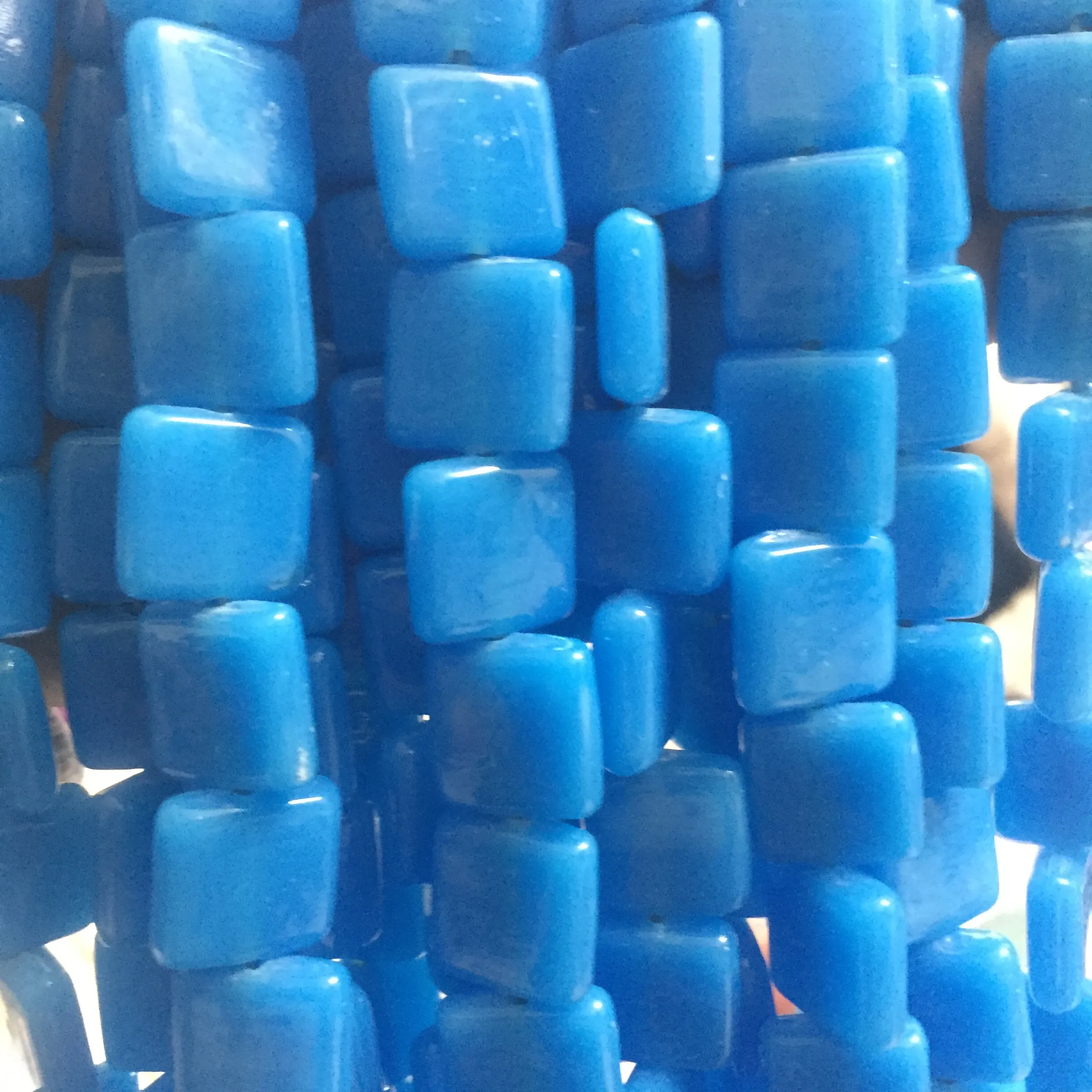 स्काई ब्लू वर्ग फ्लैट हस्तनिर्मित ग्लास मोती मनका दुकानों के लिए