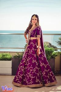 Parti giyim tasarımcısı Lahenga Choli dupatta işlemeli <span class=keywords><strong>lehanga</strong></span> toptan fiyat ile hindistan geleneksel giyim choli