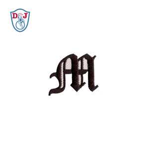 Gotik alfabe yama 26 mektuplar setleri çıkartmalar demir On işlemeli rozetleri özel adı nakış giyim kişiselleştirilmiş takım logosu - Product Image 4