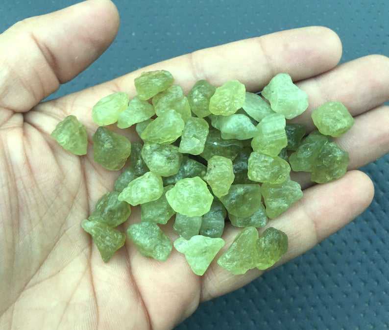 สีเขียว