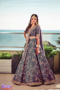 Parti giyim tasarımcısı Lahenga Choli dupatta işlemeli <span class=keywords><strong>lehanga</strong></span> toptan fiyat ile hindistan geleneksel giyim choli