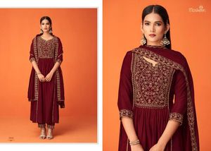 גבירותיי kurti עם עצור טהור ויסקוזה זהורית עם יפה רקמה עבודת טהור ויסקוזה מול עם עדין רקמת שרוכים dupatta