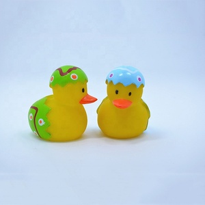 Offre Spéciale Promotionnel Quackers 6 Pack Presser Canard En Caoutchouc De Noël - Product Image 3