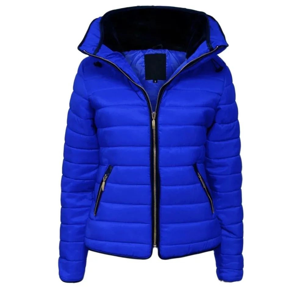 Özel kadın puffer ceketler özel etiket yeni stil bayanlar kabarcık ceket moda kış giysileri mavi kapitone ceket hood ile