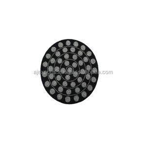新设计金色和银色图案图案刺绣桌垫 - Product Image 4