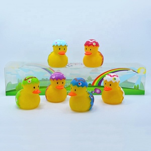 Offre Spéciale Promotionnel Quackers 6 Pack Presser Canard En Caoutchouc De Noël - Product Image 2