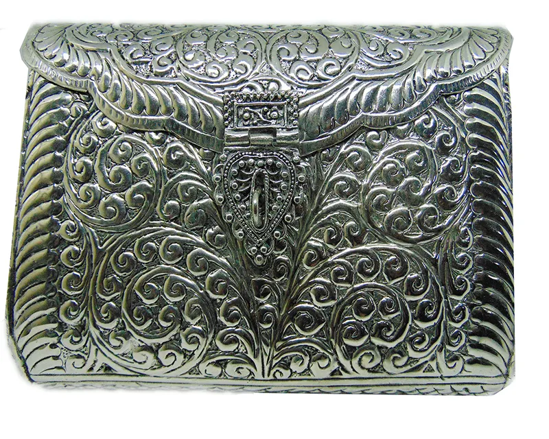 Indien Vintage laiton argent pochette antique sac à main ethnique fait à la main femmes métal pochette sac à main