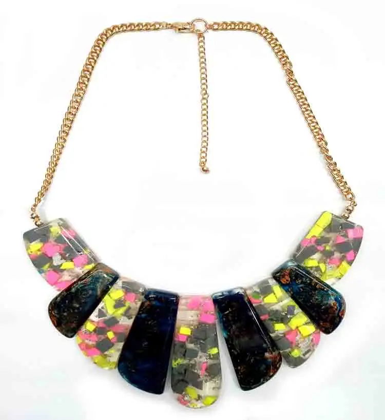 Collar acrílico largo Multicolor con cadena chapada en oro para mujer y Niña 2