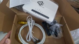 VDSL 2 modem 4 Ethernet WAN 10/100/1000 Base-<span class=keywords><strong>T</strong></span> bağlantı noktası (İsteğe bağlı) wifi