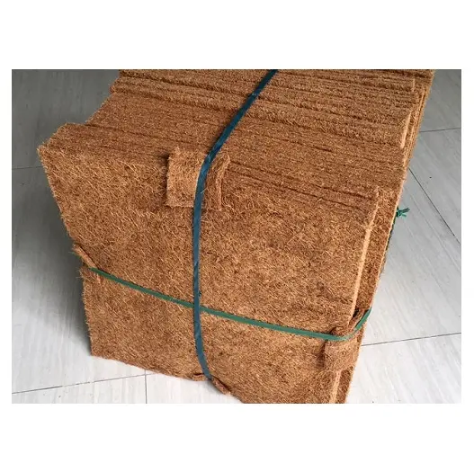 Alfombrillas de fibra de coco, producto en oferta, esterilla de Coir de Vietnam con buen precio, 99 DATOS dorados