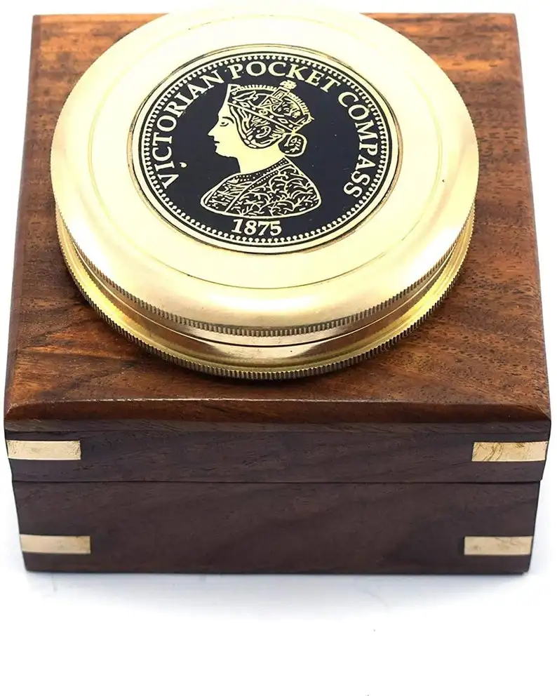 Bussola tascabile fornitore all'ingrosso con scatola in legno massello nautico in ottone acquista da leader a un prezzo accessibile