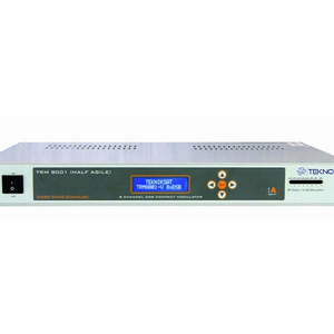 RF入力ラックタイプ設計のアナログDSB変調器 - Product Image 1