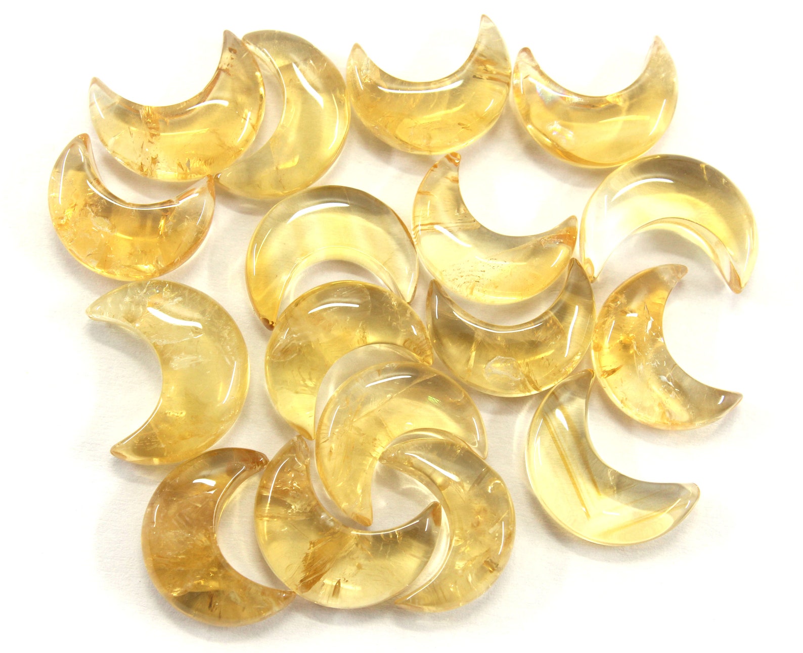 สีเหลือง