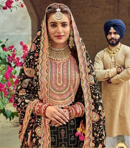 M yaratma son pakistan tarzı ağır nakış iş Gourgette elbise nakış çalışmaları ile güzel Salwar Kameez - Product Image 2