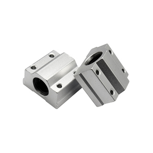 现货供应LM8UU直线轴承3D打印机零件盒样式滑块SCS8UU - Product Image 5