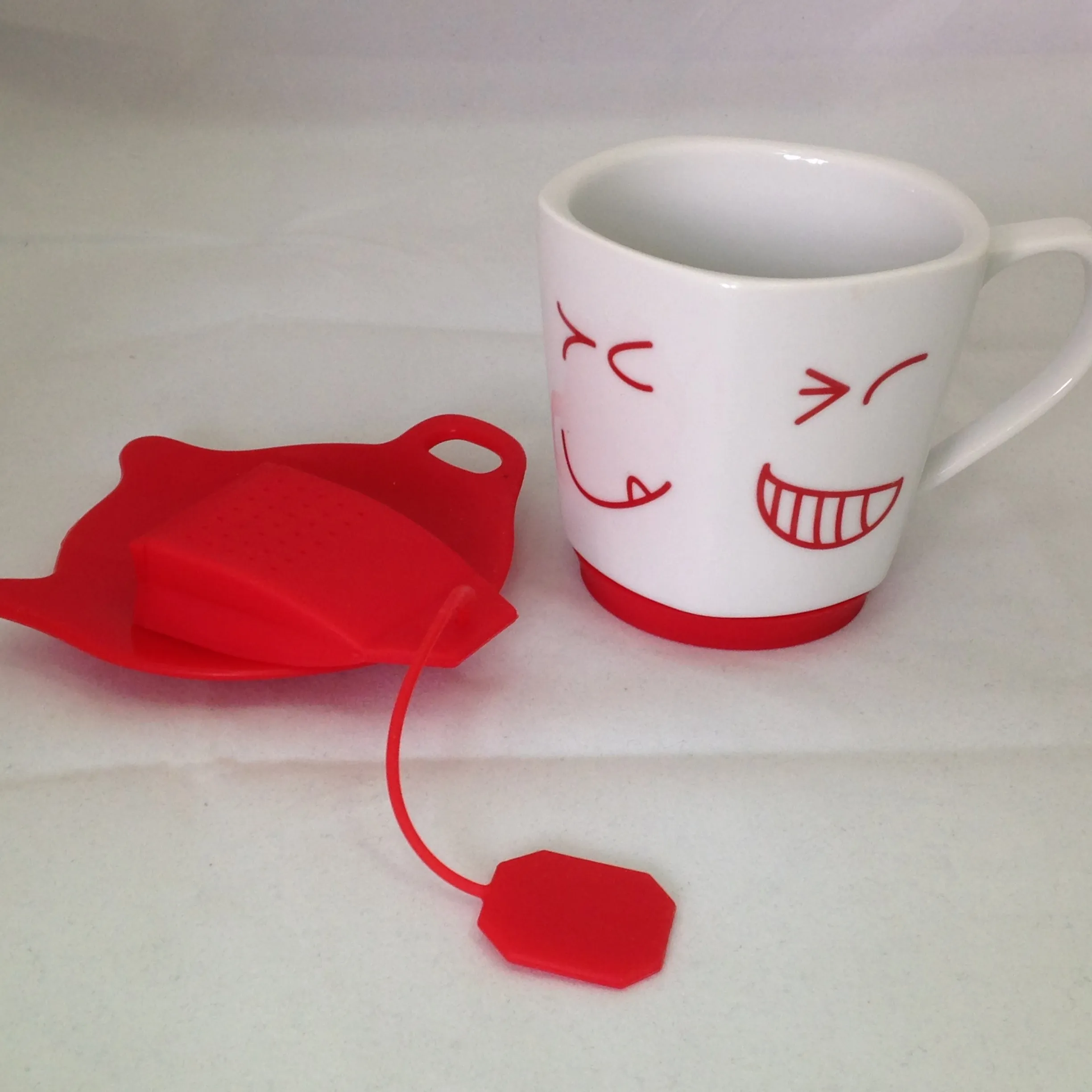 Custom Design Pattern Ceramic Tea Set Tea Cup Tea Infuser
