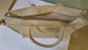 Order Online <strong>Low</strong> <strong>MOQ</strong> Customised Eco <strong>Bag</strong> Jute <strong>Bag</strong> for Promotion with logo Printing and Zipper Closure Indian Supplier - Product Image 2