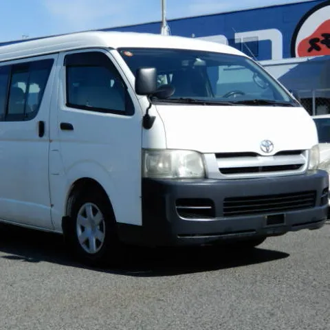 2004 YOTA HIACE BUS LHD