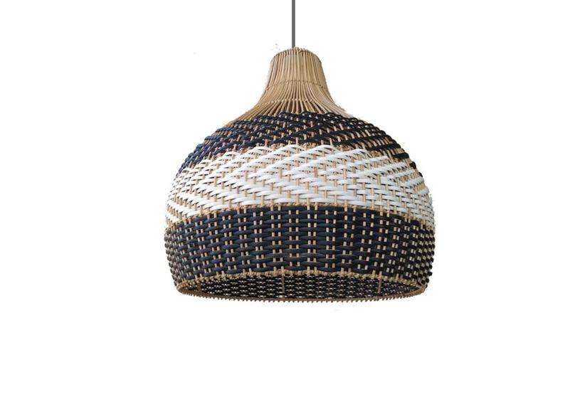 Marrón-negro-blanco