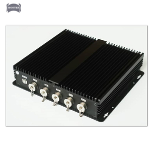 IP65ファンレス工業用組み込みコンピュータ防水Linux OSボックスPC I5 & I3 CPU - Product Image 1