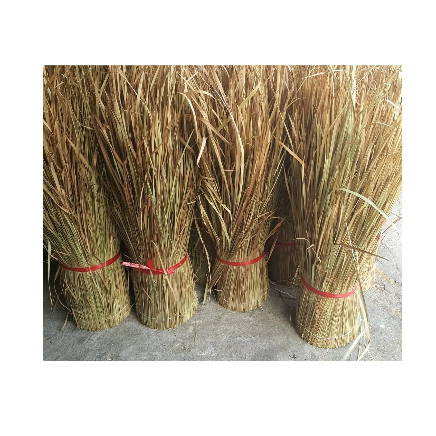 Популярный дешевый материал из Вьетнама, натуральная трава, соломенная крыша для дома, Кровельная Панель tiki bar
