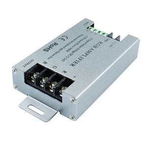 30A 12V 360W 24V 720W potente ripetitore amplificatore RGB per striscia luminosa a <span class=keywords><strong>LED</strong></span>