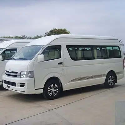 Б/у дешевый мини-фургон Toyota HIACE