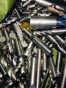 INSERTS <strong>SCRAP</strong> for SAE TUNGSTEN CARBIDE Material Iron Type Shape Grade <strong>Product</strong> Model HMS 1 - Product Image 2