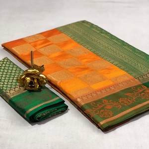 Tasarımcı jakarlı SAREE