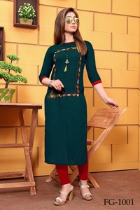 Tasarımcı baskılı <span class=keywords><strong>kurti</strong></span> seti <span class=keywords><strong>Kurti</strong></span> Dupatta seti tüm günler İçin kostümler düğün kıyafeti hint elbiseler kadınlar için - Product Image 3