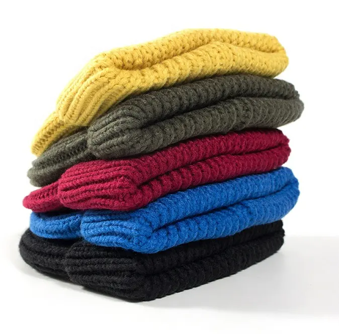 Bonnet tricoté unisexe, chapeau chaud avec logo personnalisé, couleur unie, mode d'hiver, offre spéciale, collection