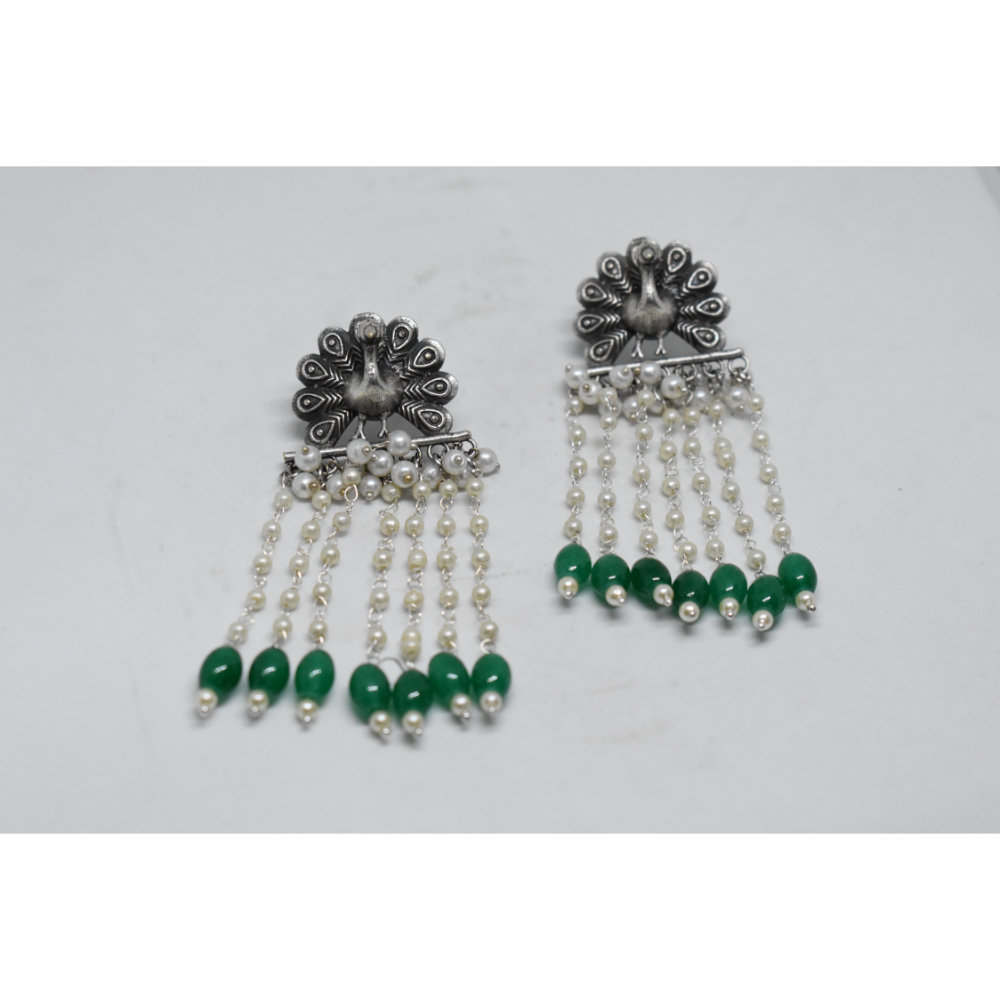 สีเขียว