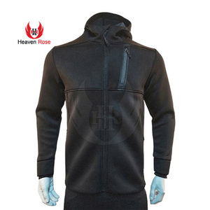 Açık su geçirmez kamp mont yumuşak yüzeyli ceket Hood ile toptan fabrika kaynağı çekici erkek spor Softshell ceketler