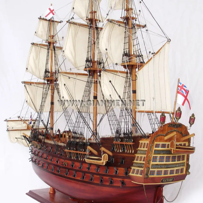 Modelo de barco de exhibición de madera, HMS Victorry, Furlsails