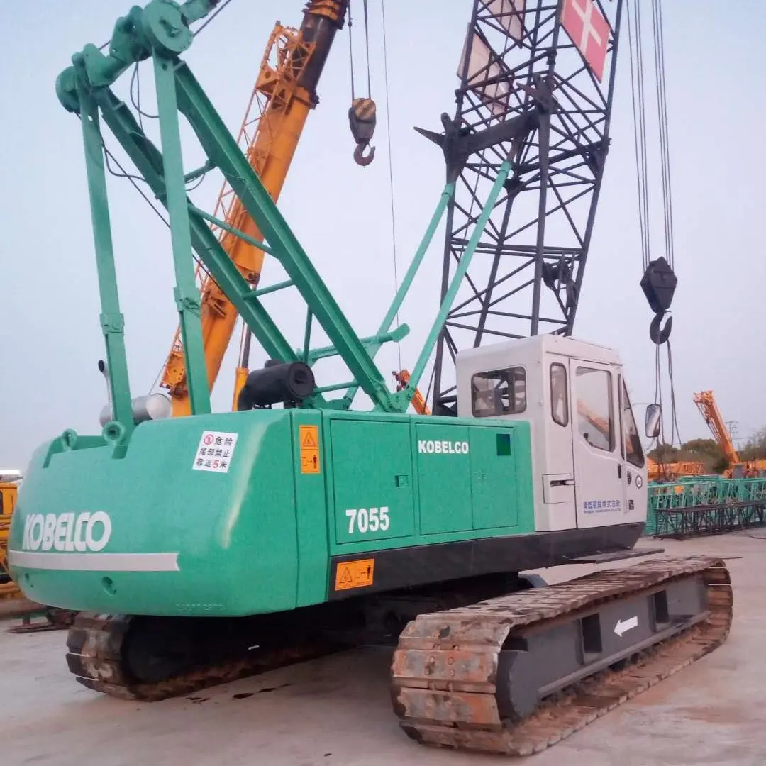 Made in Japan di alta qualità 7055 Kobelco 55 ton di seconda mano Gru Cingolata in vendita