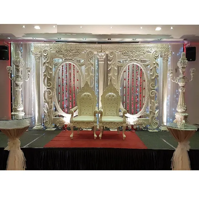 Estágios de casamento branco elegante, palco de casamento cristão branco contemporâneo para casamento justo