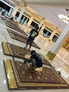Nabawi Mecca Madinah全艺术柚木红木黄铜手工锤炼雕刻异国情调的清真寺门