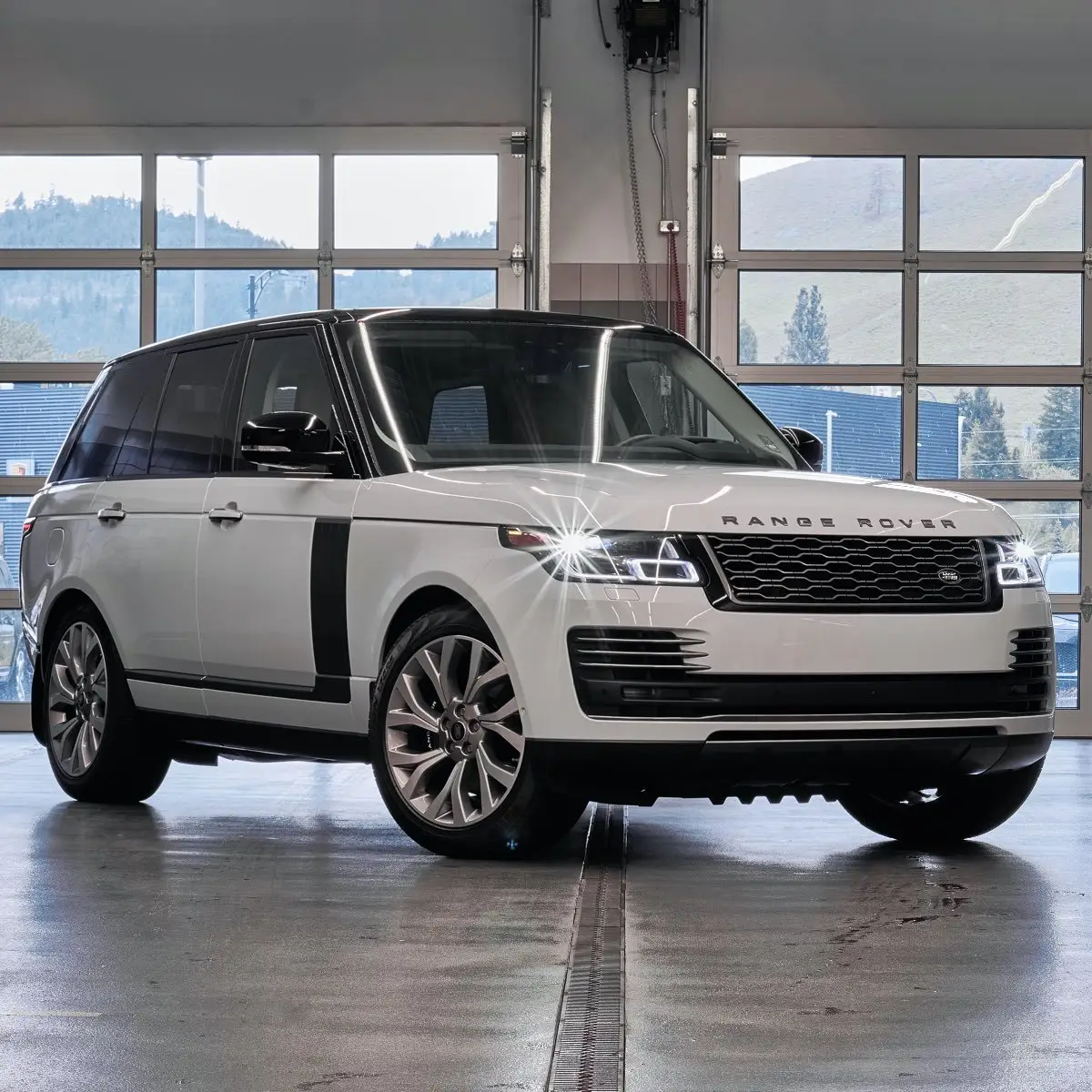 Automobili economiche e abbastanza usate dagli stati uniti/2018 Land Rover ha suonato R VELAR 4C R-DYNAM SE