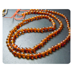 Doğal rus Amber yuvarlak top boncuk 4mm 14 inç Strand Amber dağınık boncuklar yuvarlak gevşek baltık Amber boncuk için DIY