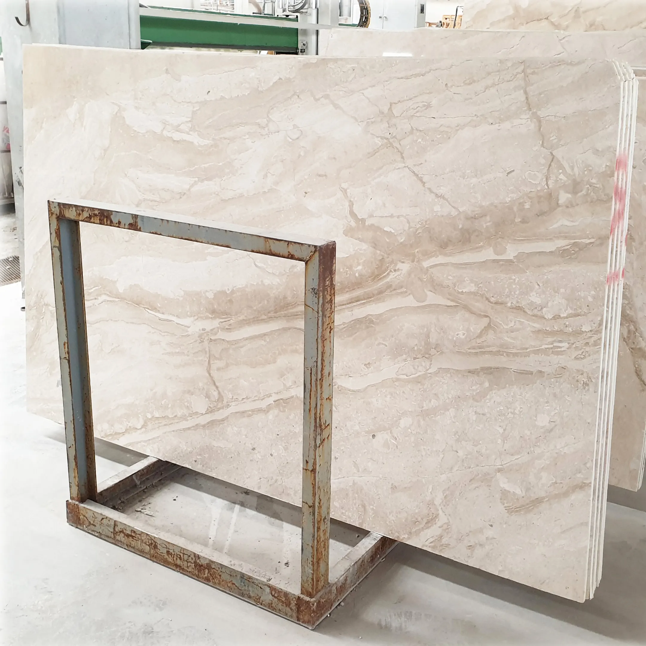 Nouveau marbre Diana Royal de qualité supérieure fabriqué en turquie, projets de Construction extérieure et intérieure CEM-SLB-44