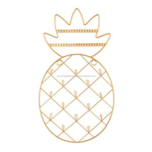 Phong cách hiện đại dây kim loại trang sức hiển thị đứng dứa hình với vàng sơn tĩnh điện hoàn thiện thiết kế độc đáo cho tổ chức - Product Image 1