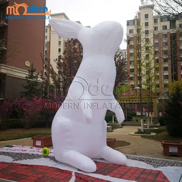 2021 Hot sale giant inflatable Easter bunny for Easter decoration