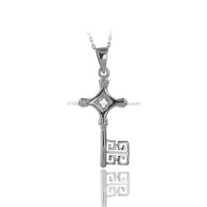 14K katı altın sanat anahtar çapraz Charm kolye çapraz kolye