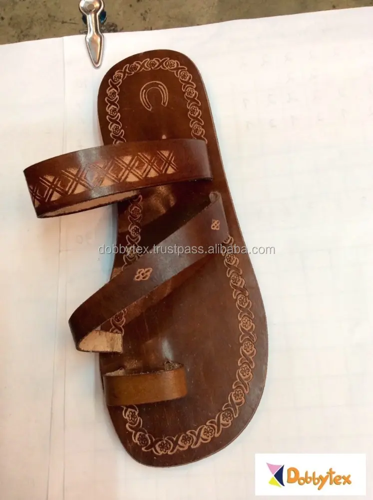 Dobbytex 1009 Luz brown esculpida sandálias De Couro Dos Homens Hmong Handmade Africano/Semblante/Miao/Verão